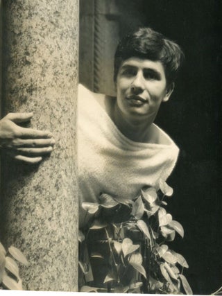 Item #7527 Italian youth at pillar (9.25" x 10"). Islay LYONS