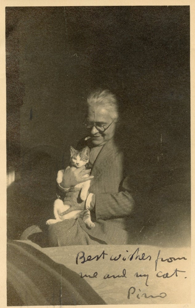 Item #8433 Photograph with cat. Giuseppe ORIOLI, Pino.