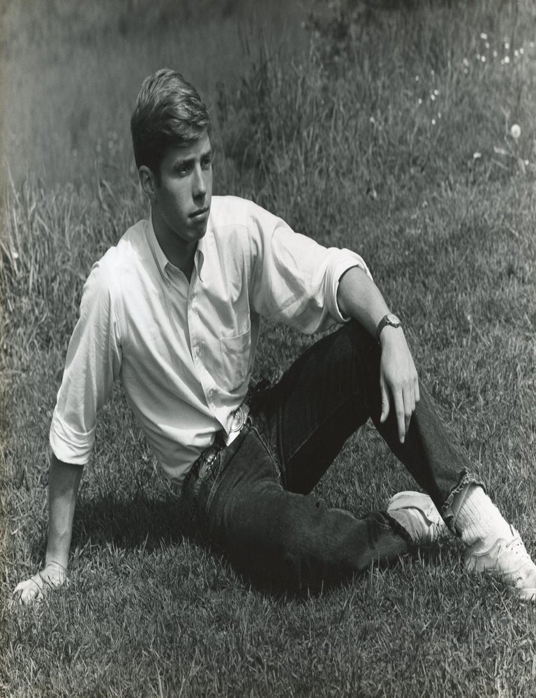 Item #8859 Vintage photograph of young main seated with knee raised. (6 1/2" x 7 1/2"). MALE PHOTOGRAPHY.